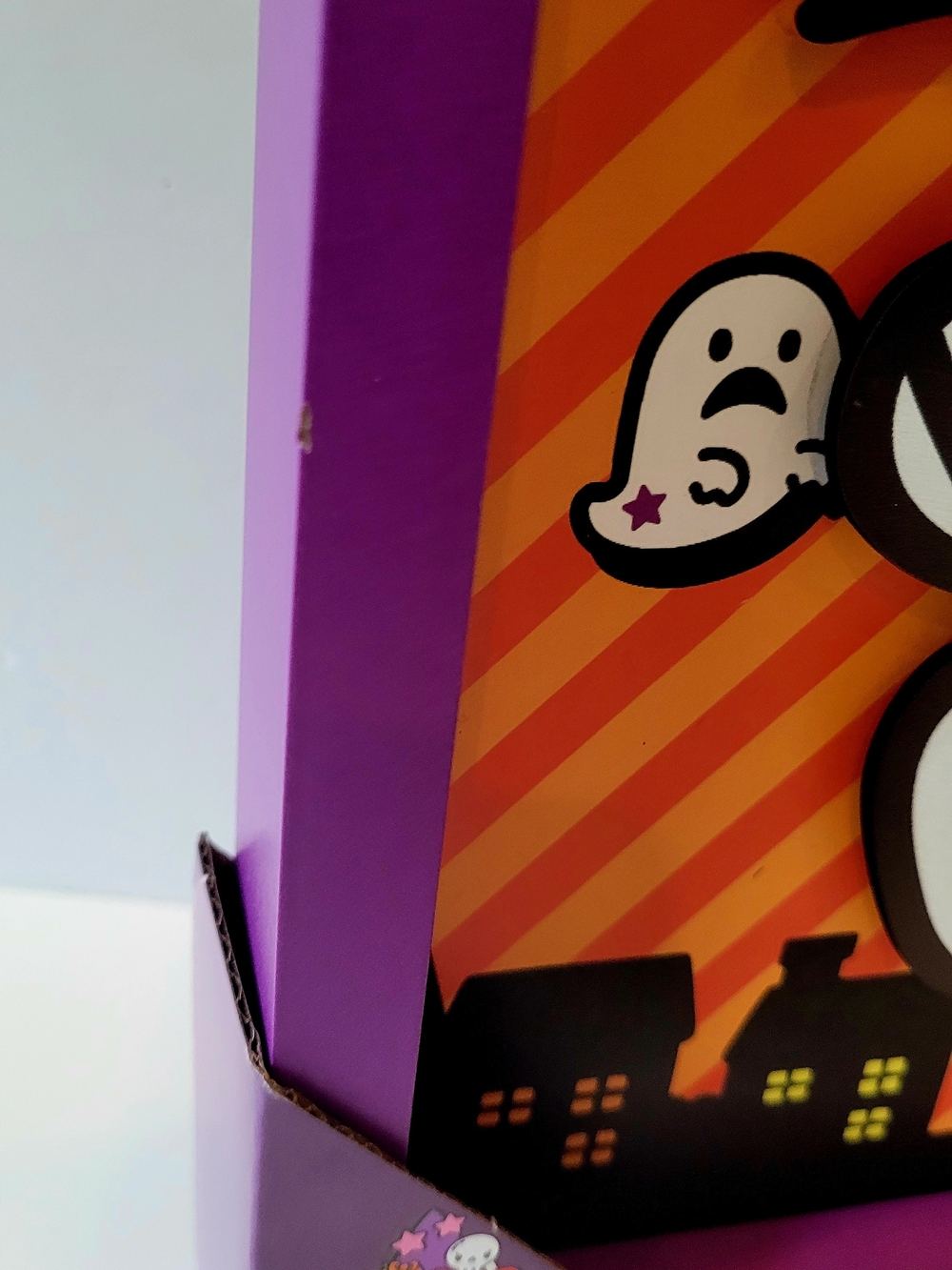 Hello Kitty Mummy Wall Art - Purple Frame, Orange Background - Picture 3 of 4